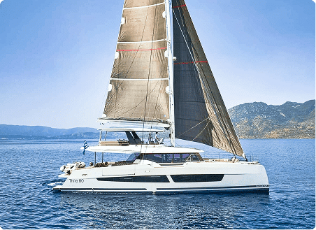 Verbringen Sie Ihren Urlaub auf einem Segelboot, Katamaran, Motorboot, Motoryacht, Gulet oder einer Superyacht.